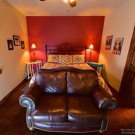 Lazy T Bed And Breakfast Fredericksburg Exteriér fotografie